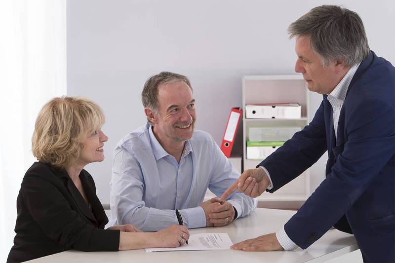 Domiciliation d’entreprise : Comment transférer son siège social à Paris ?